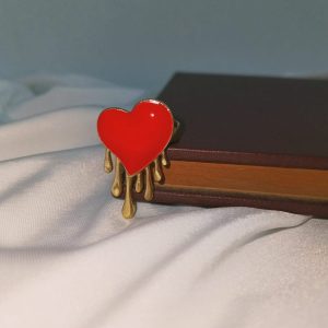 anillo corazón derretido